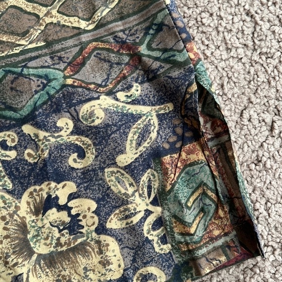 Tori Richard Honolulu Hawaiian Printed Short Sleeve Button Down Pint Brown Green - Picture 5 of 7